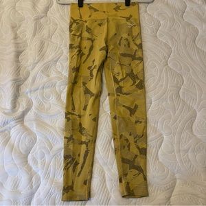 Gymshark Adapt Seamless Camo Leggings